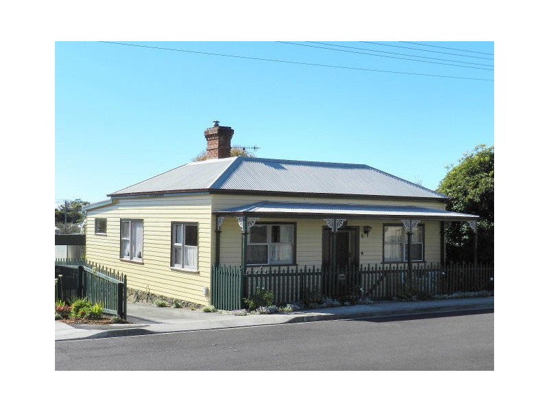 6 Wragg Street, Somerset TAS 7322