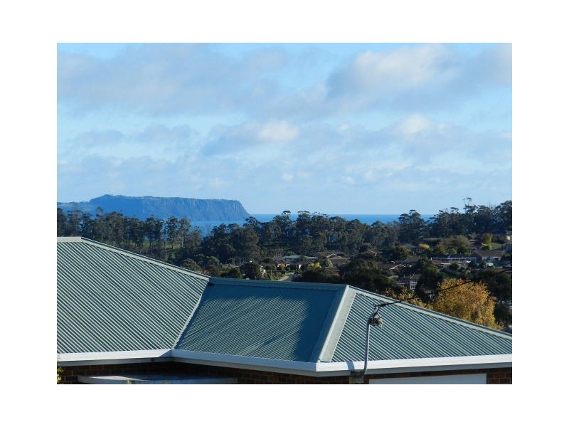 35 Stirling Street, Hillcrest TAS 7320