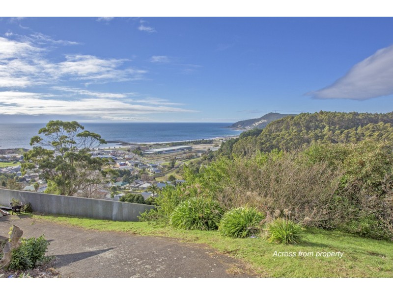 6 Scott Street, Upper Burnie TAS 7320