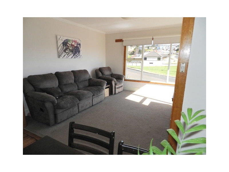 5 Belton Street, Hillcrest TAS 7320