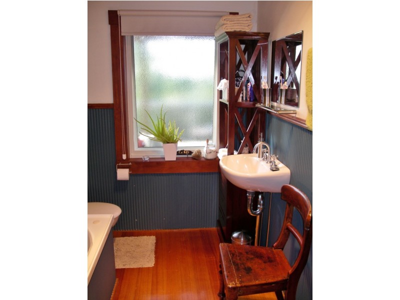 277 Murchison Highway, Somerset TAS 7322