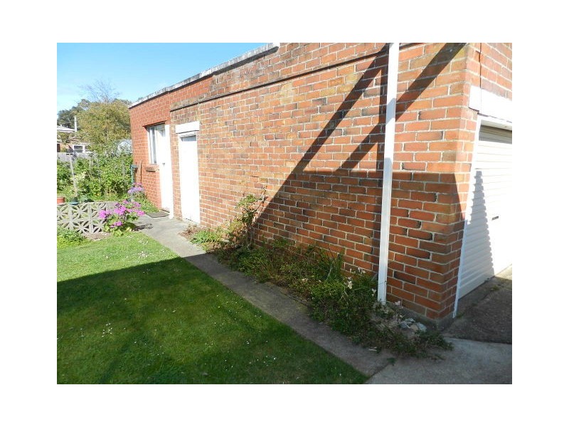 10 Speed Street, Cooee TAS 7320