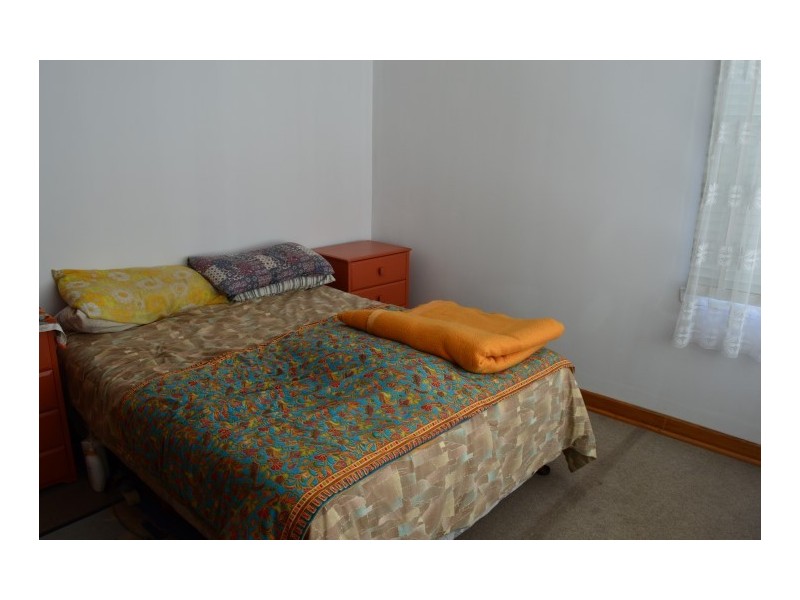 20 Lyons Street, Somerset TAS 7322