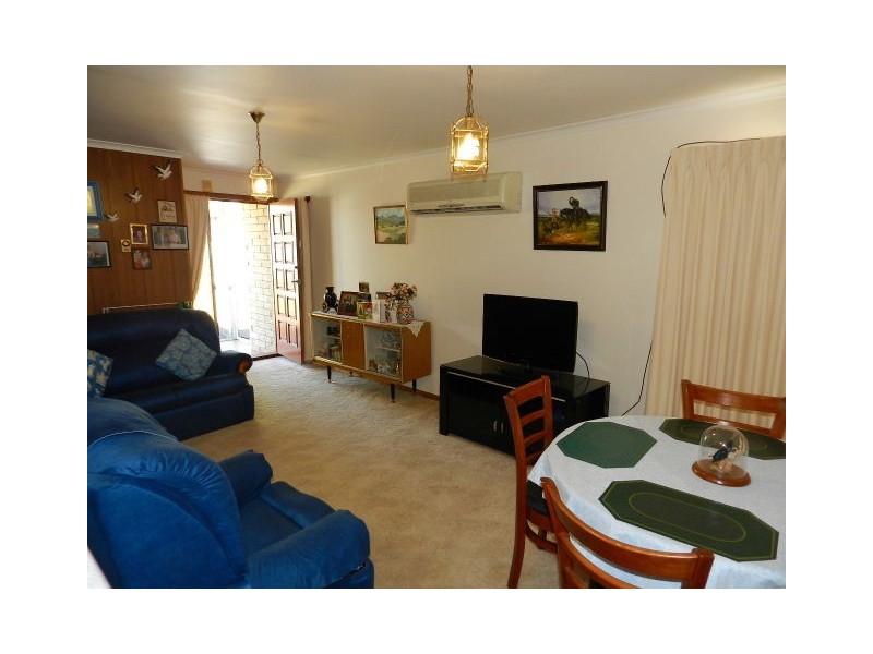 4/16 West Street, Upper Burnie TAS 7320