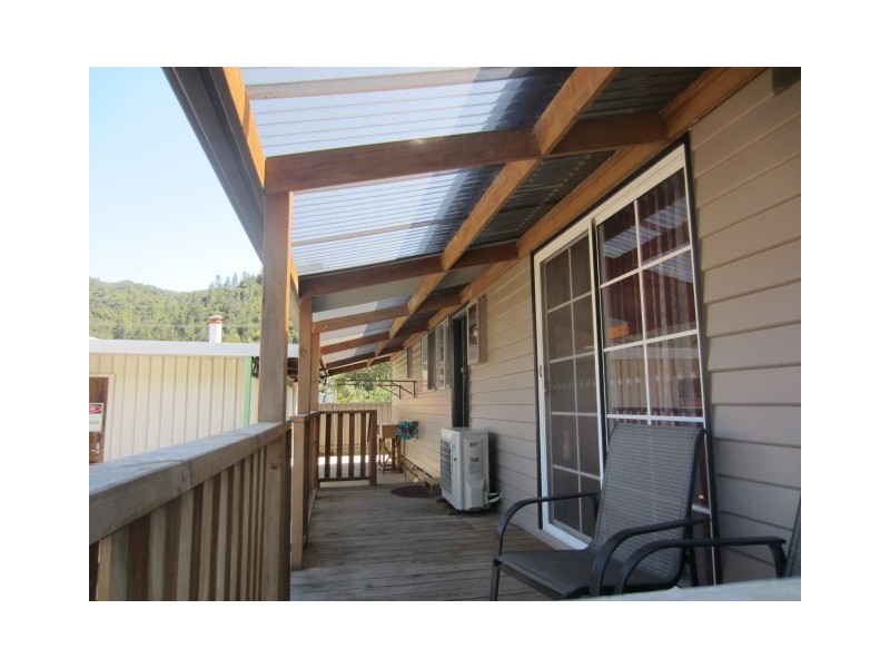 7 Gaffney Street, Queenstown TAS 7467