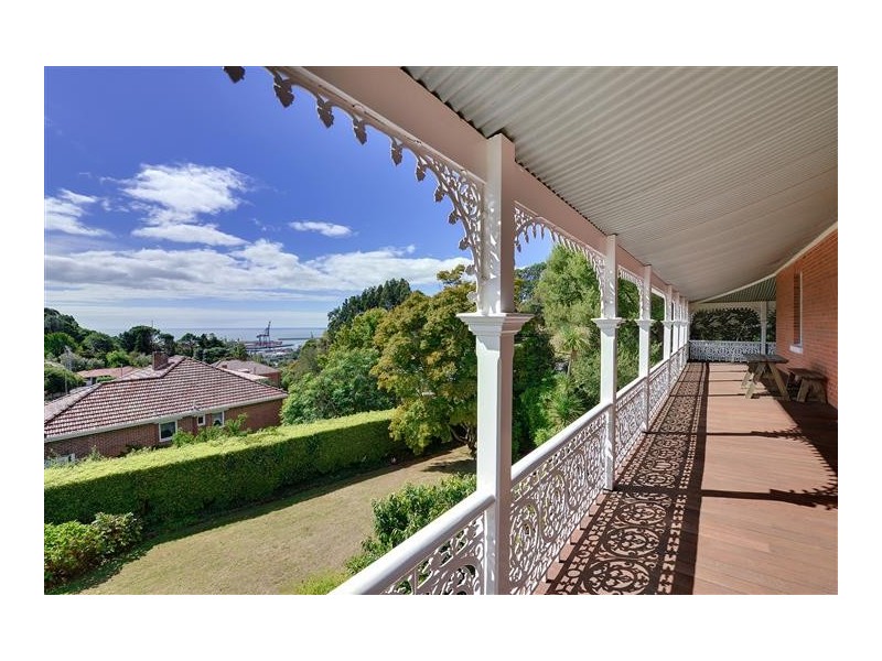 9 Aileen Crescent, Hillcrest TAS 7320
