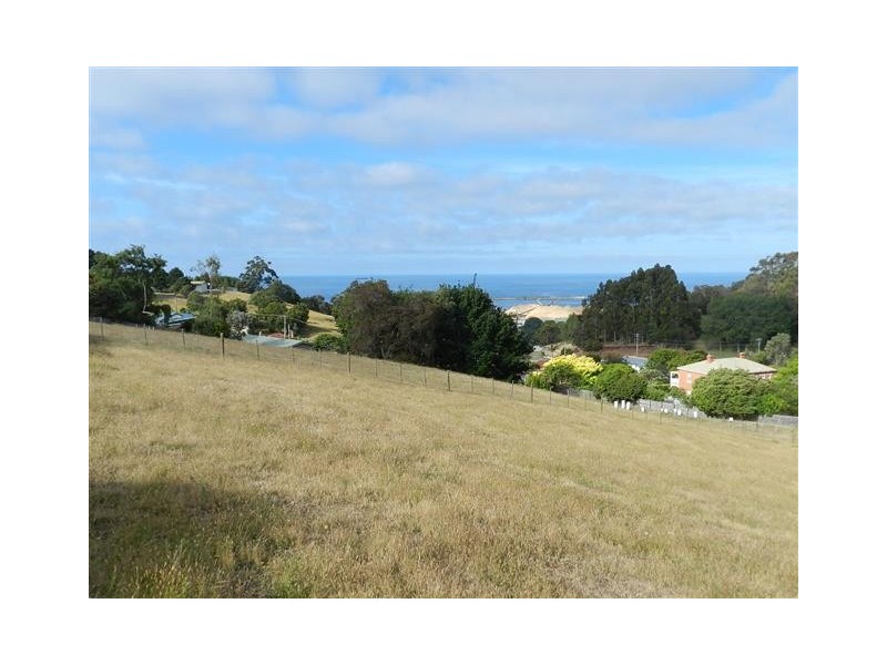 9 Aileen Crescent, Hillcrest TAS 7320