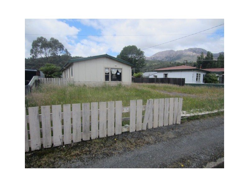 4 Murray Street, Queenstown TAS 7467