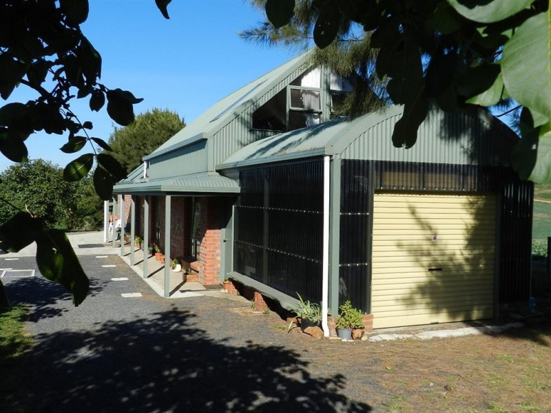 201 Alberts Road, Howth TAS 7316
