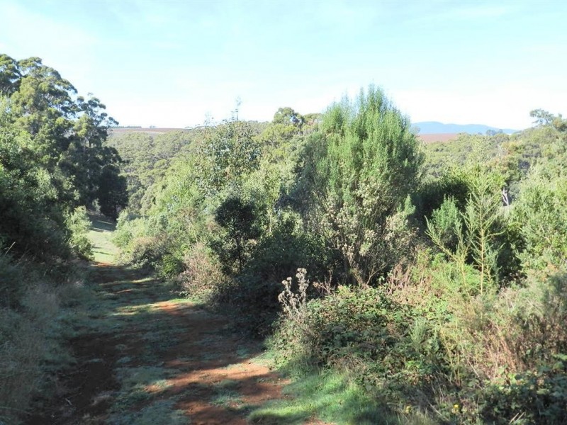 201 Alberts Road, Howth TAS 7316