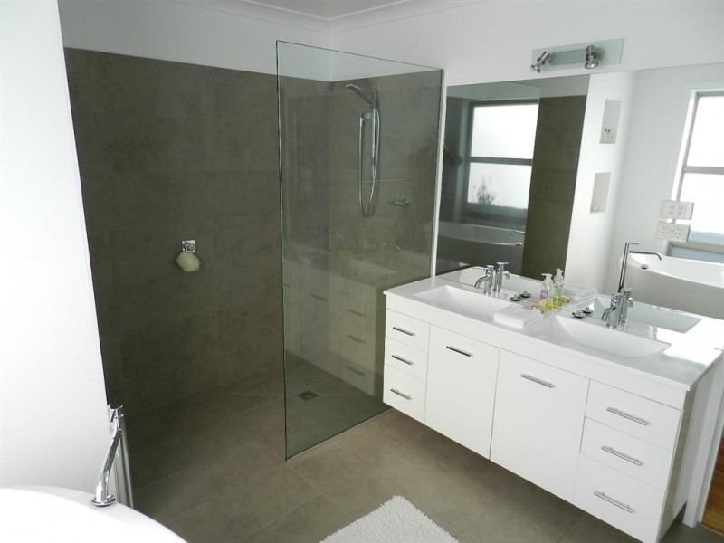 22 Berkshire Parade, Penguin TAS 7316