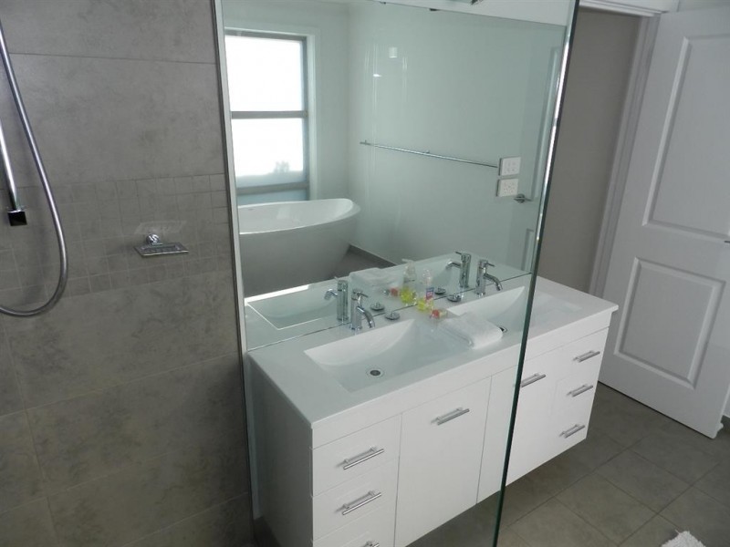 22 Berkshire Parade, Penguin TAS 7316