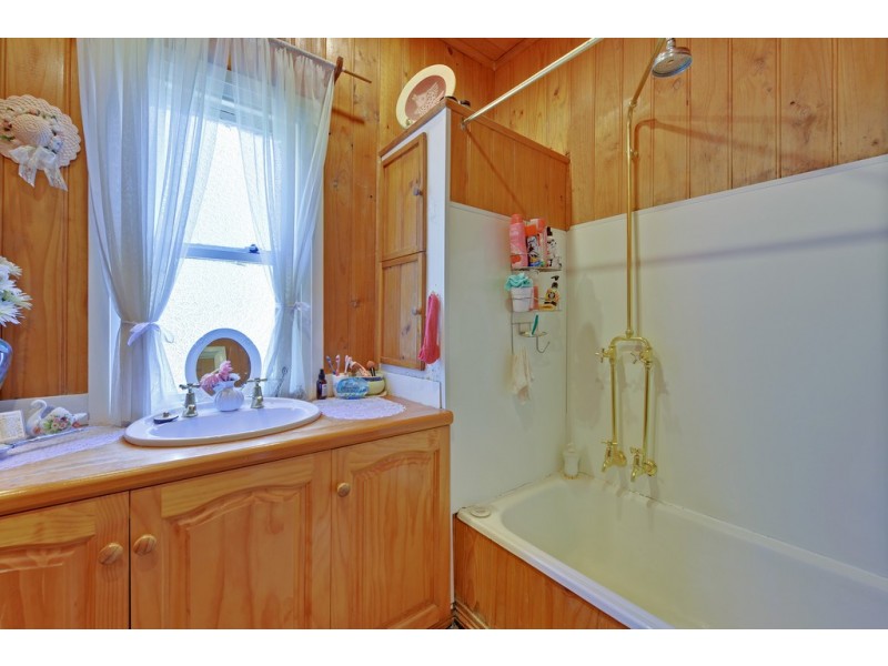 20 Seaview Avenue, Parklands TAS 7320