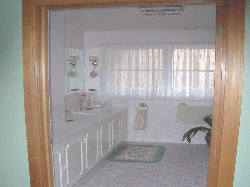 28 Gay Street, Deloraine TAS 7304