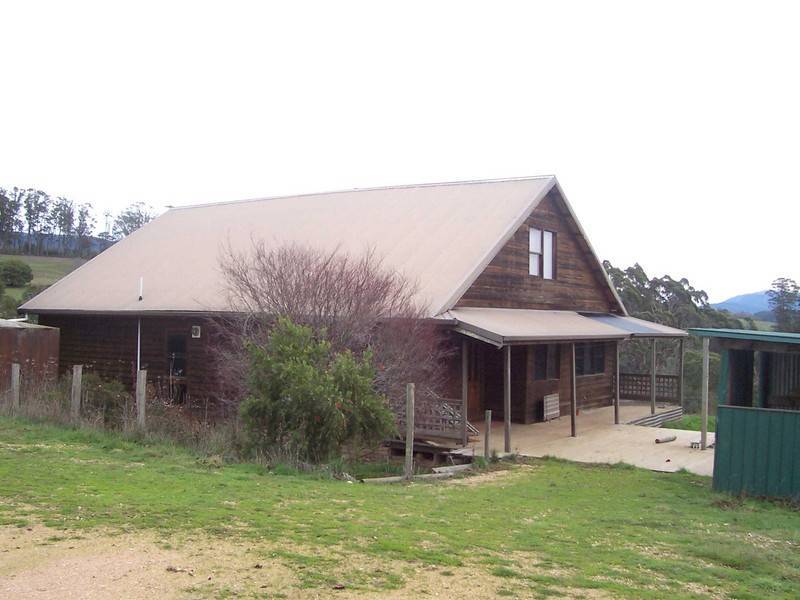 9 Dynans Bridge Road, Weegena TAS 7304