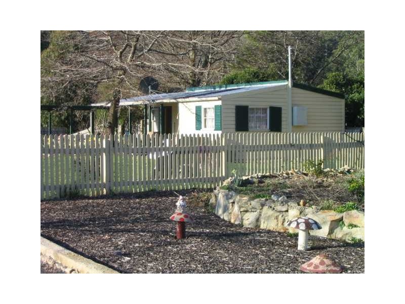 28 Pioneer Drive, Mole Creek TAS 7304