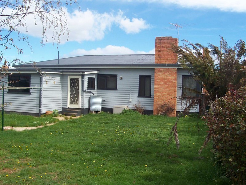 71 West Goderich Street, Deloraine TAS 7304