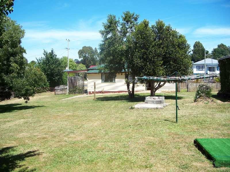 43  West Barrack Street, Deloraine TAS 7304