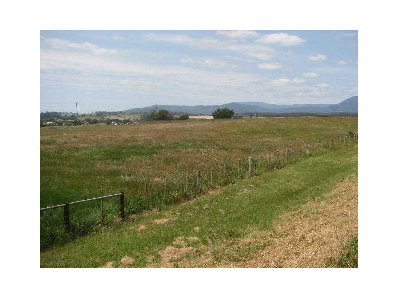 - West Church Street, Deloraine TAS 7304