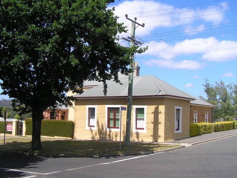 18 West Goderich Street, Deloraine TAS 7304