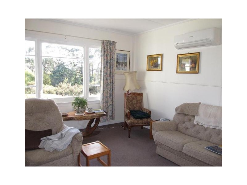 19 Moriarty Street, Deloraine TAS 7304
