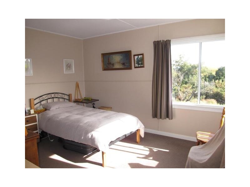 19 Moriarty Street, Deloraine TAS 7304