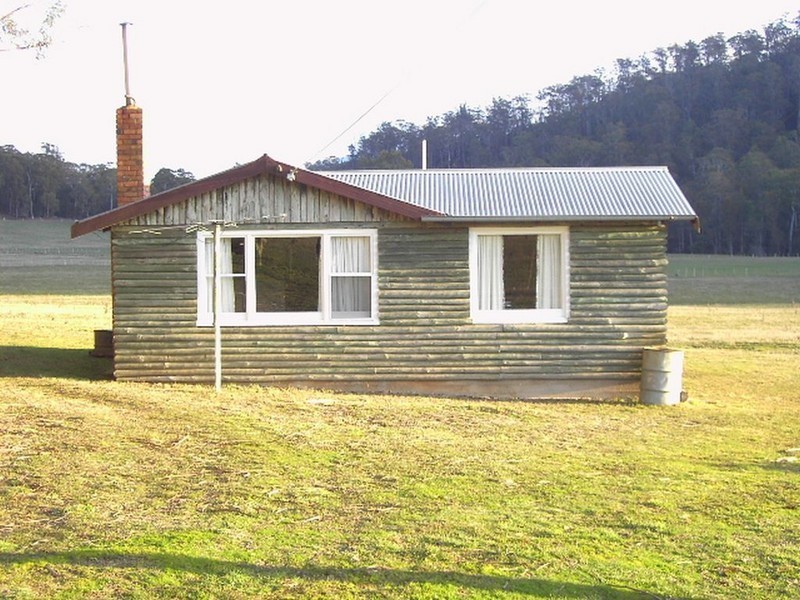 76 Meander Road, Deloraine TAS 7304