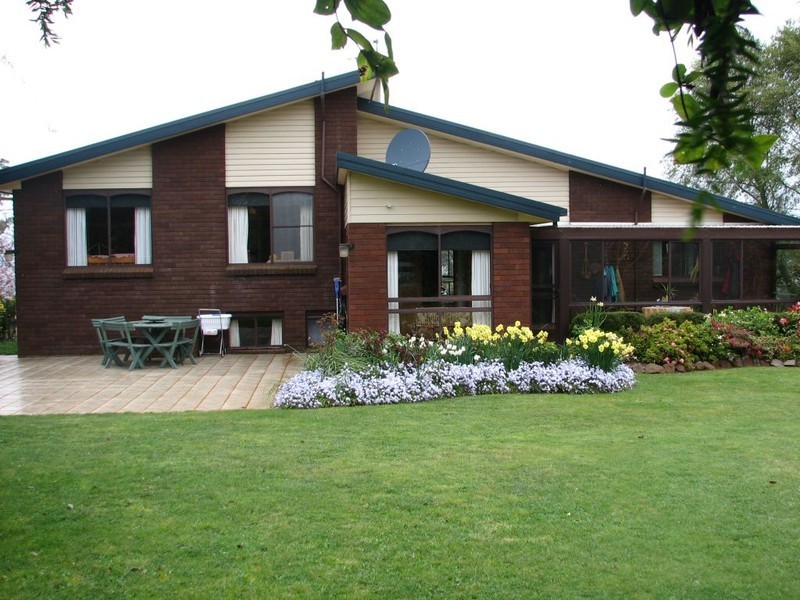 61 Archer Street, Deloraine TAS 7304