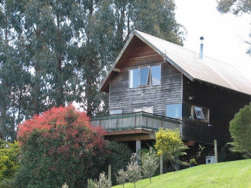 65 West Barrack Street, Deloraine TAS 7304
