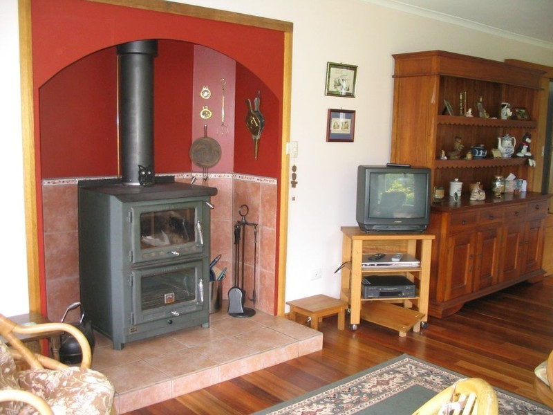 5824  Bass Highway, Elizabeth Town TAS 7304