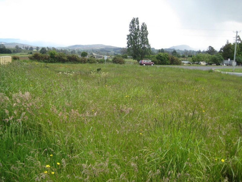 187 Emu Bay Road, Deloraine TAS 7304