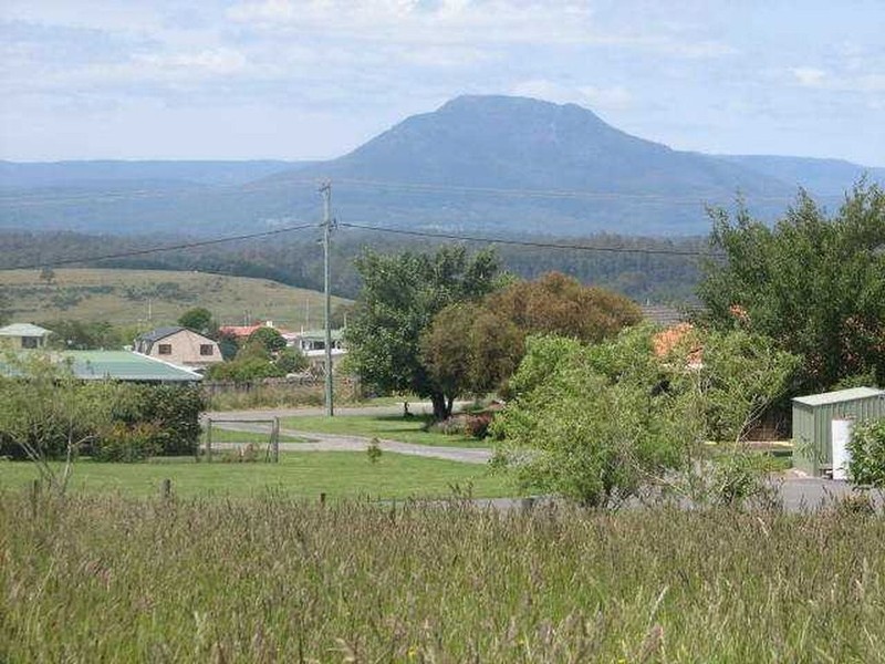 - West Church Street, Deloraine TAS 7304