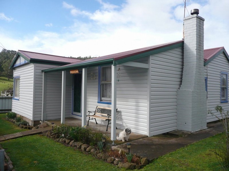 1 Hall Street, Mole Creek TAS 7304