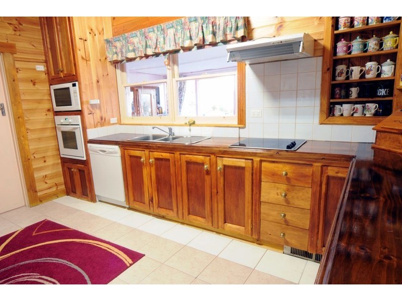 52 Weston St, Deloraine TAS 7304