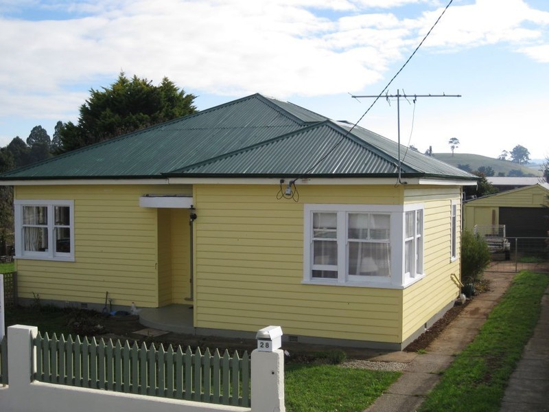 28 Grigg Street, Deloraine TAS 7304