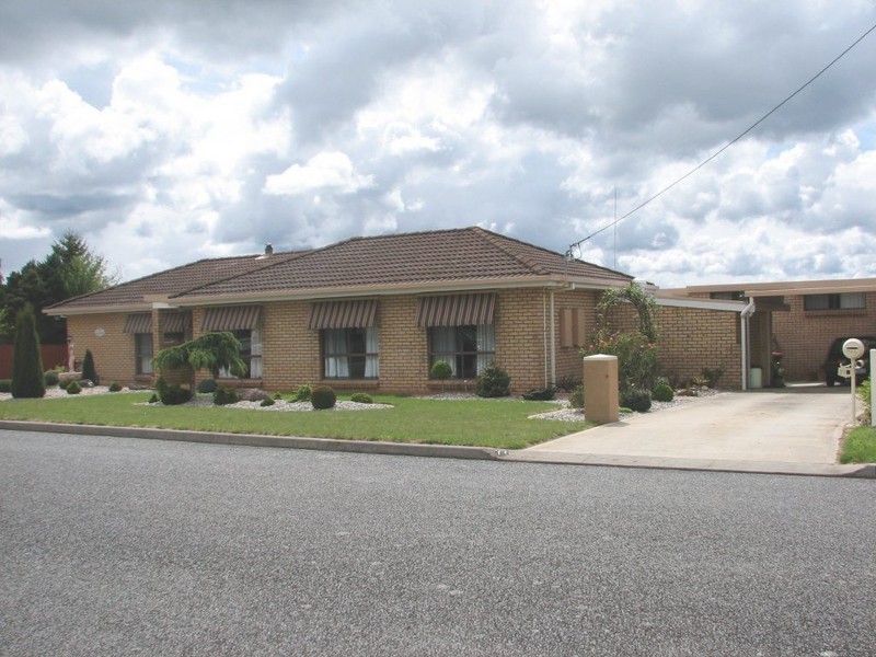 77 Westbury Place, Deloraine TAS 7304