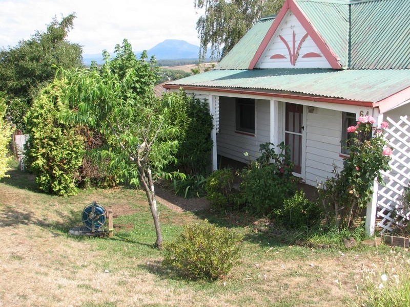 64 Westbury Place, Deloraine TAS 7304