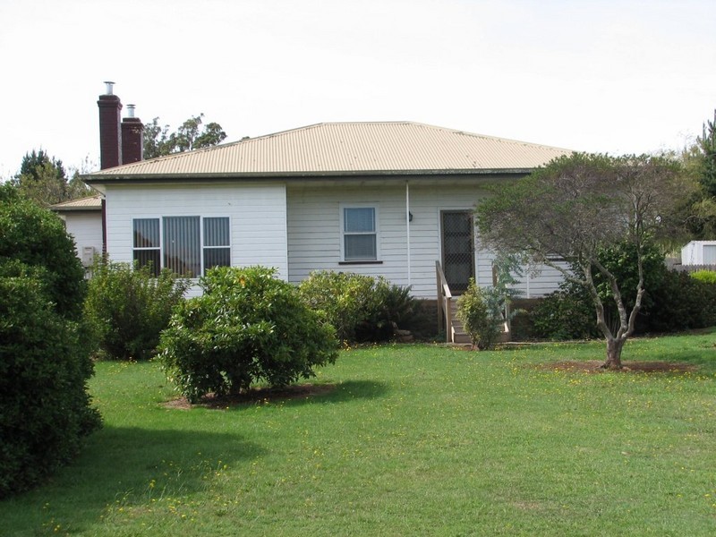191 Emu Bay Road, Deloraine TAS 7304