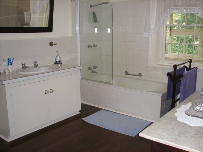 116-118 Emu Bay Road, Deloraine TAS 7304