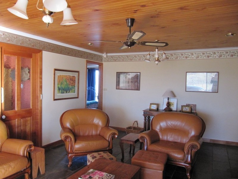 319 Mole Creek Road, Deloraine TAS 7304