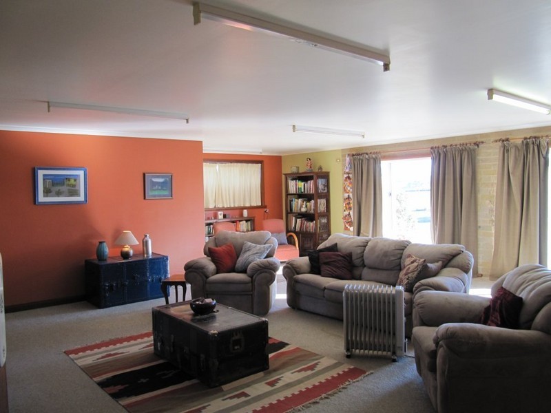 319 Mole Creek Road, Deloraine TAS 7304