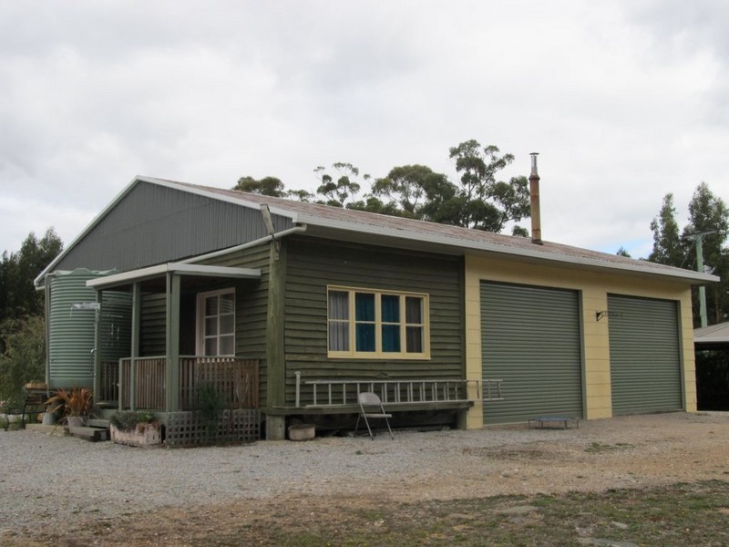 231 Davis Road, Deloraine TAS 7304