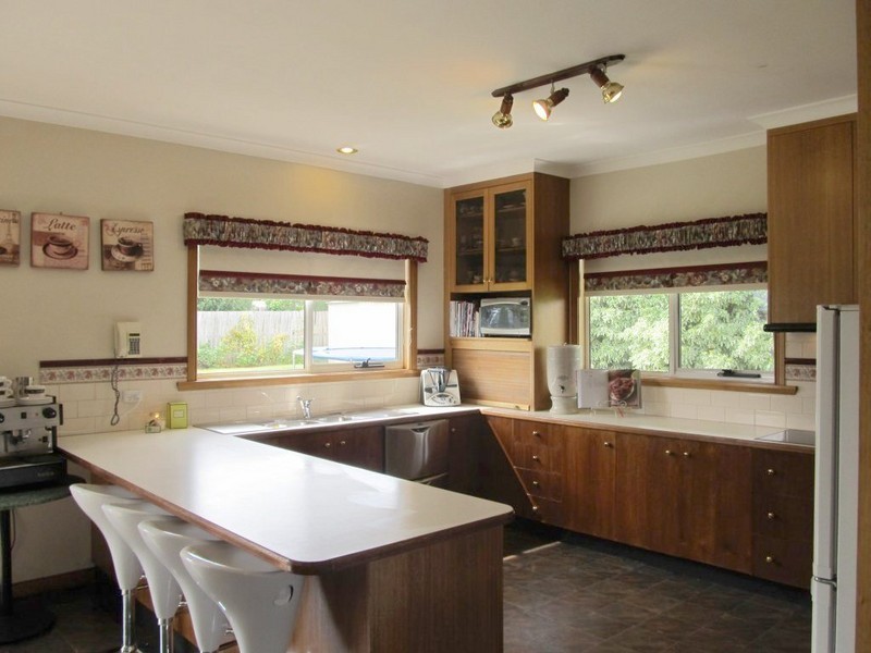 9 High Street, Deloraine TAS 7304