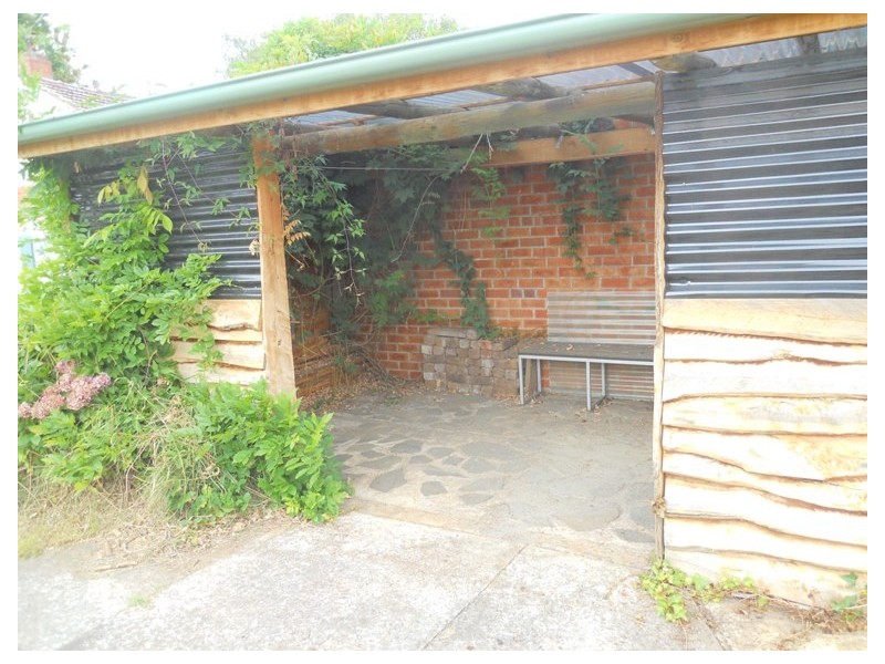 27 East Westbury Place, Deloraine TAS 7304