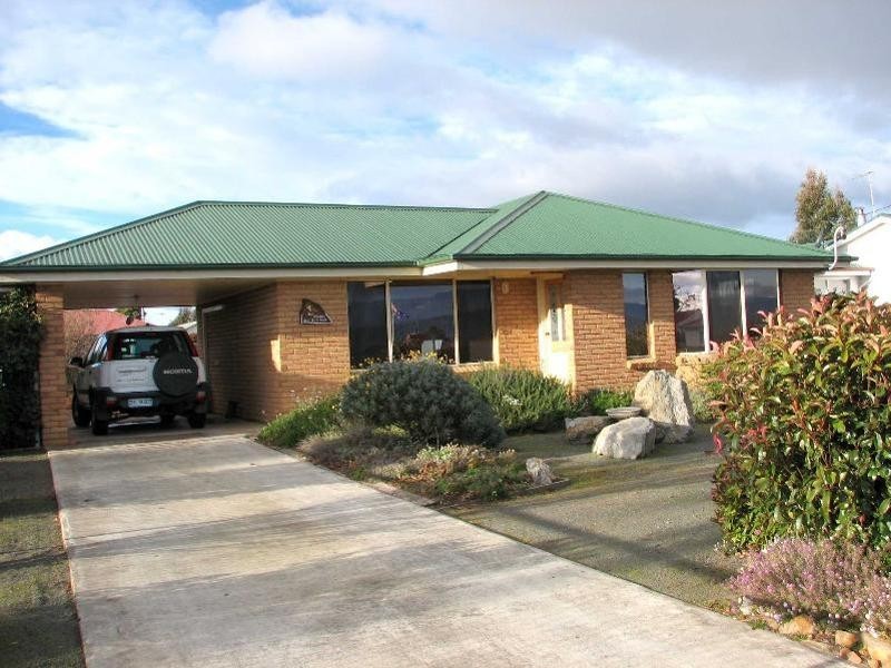 147 Emu Bay Road, Deloraine TAS 7304
