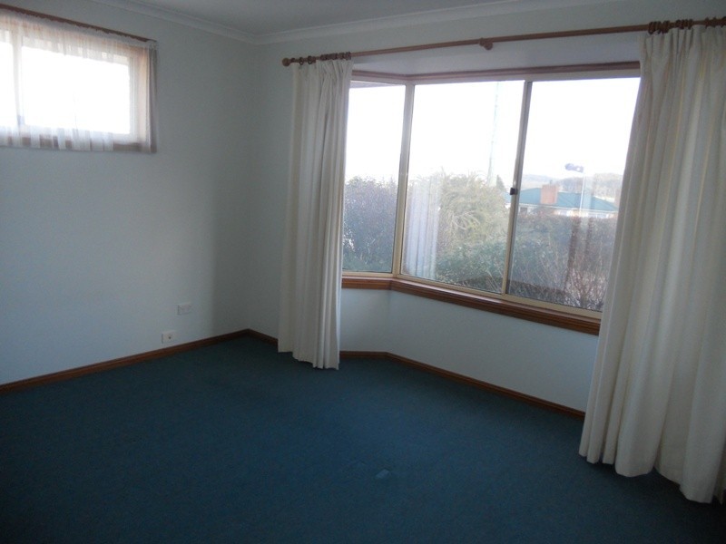 147 Emu Bay Road, Deloraine TAS 7304