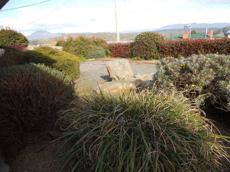 147 Emu Bay Road, Deloraine TAS 7304