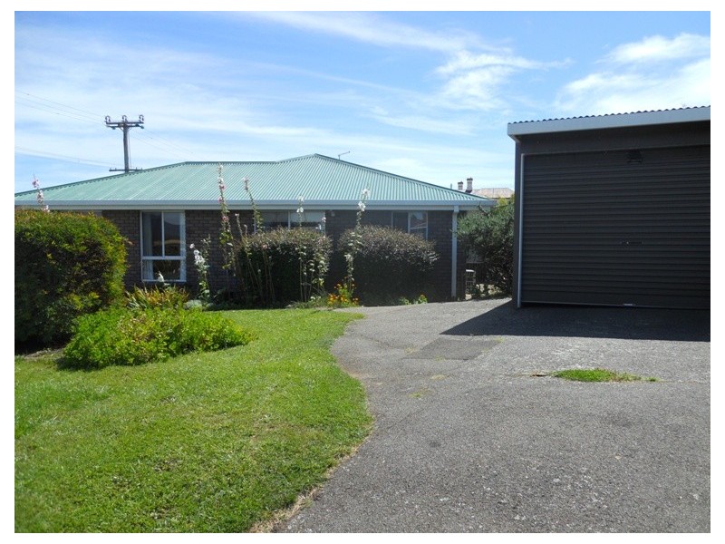 1/51 Weston Street, Deloraine TAS 7304