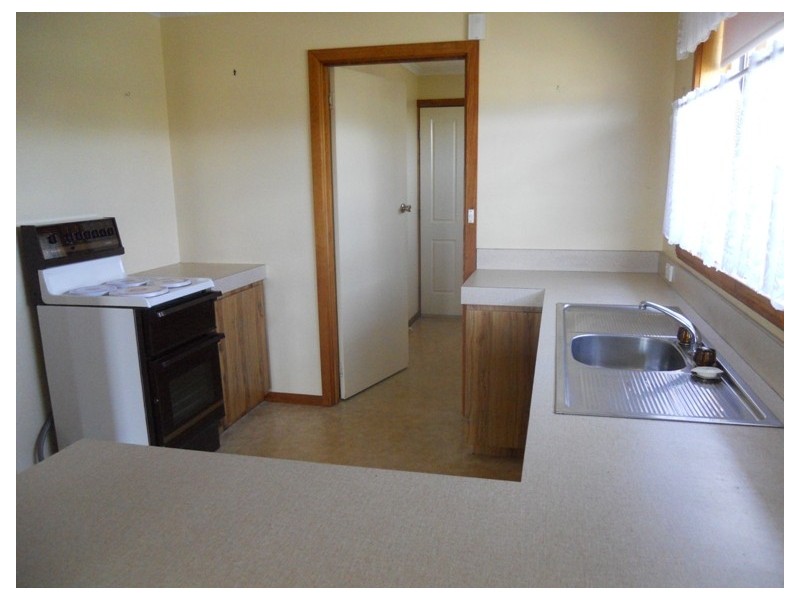 1/51 Weston Street, Deloraine TAS 7304