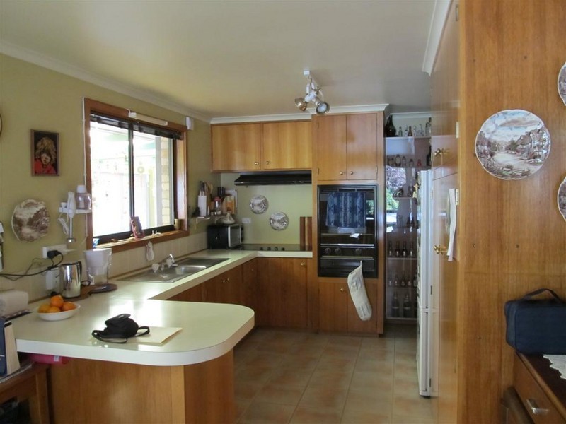 1 Pumicestone Road, Deloraine TAS 7304